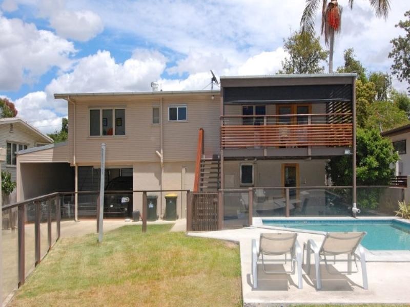 19 Marford Street, Chermside West QLD 4032