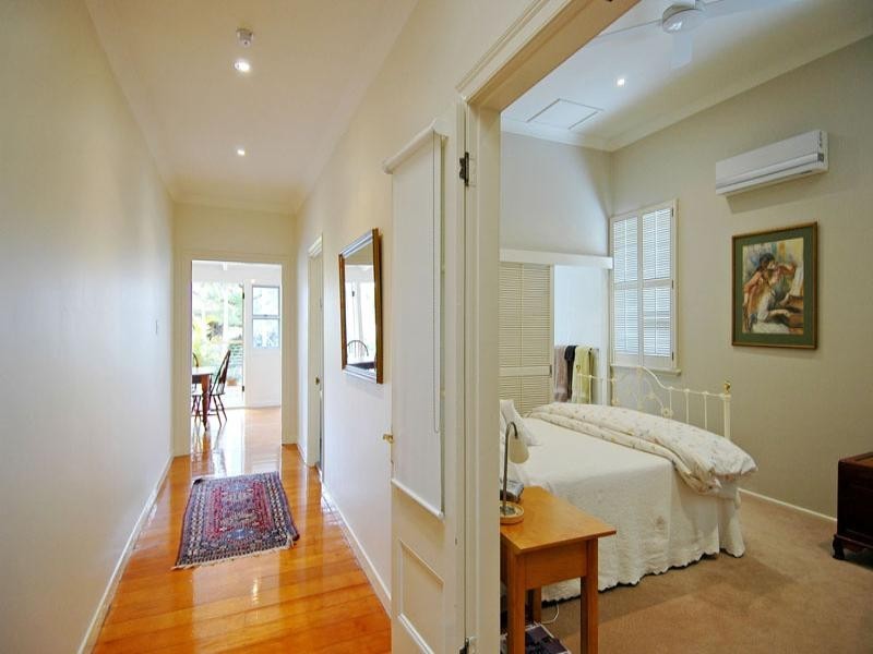 7 Moynihan Street, Ascot QLD 4007