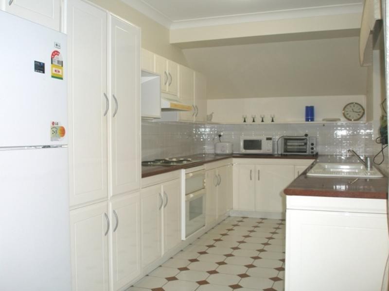 6/11 Montpelier Street, Clayfield QLD 4011