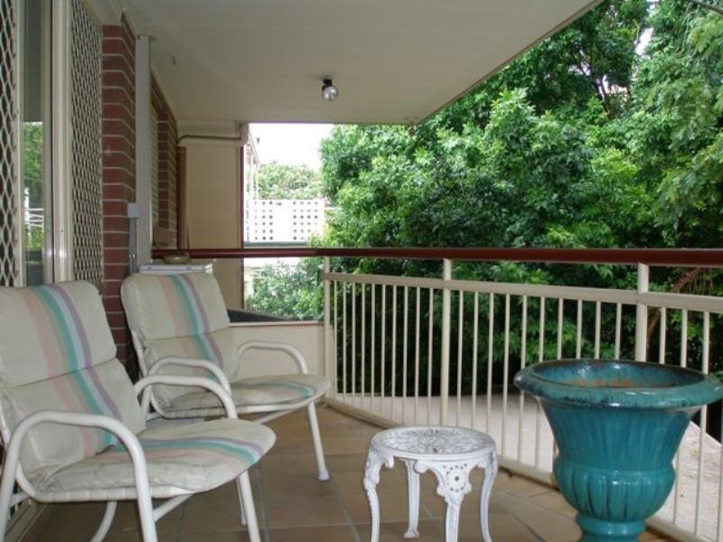 6/11 Montpelier Street, Clayfield QLD 4011