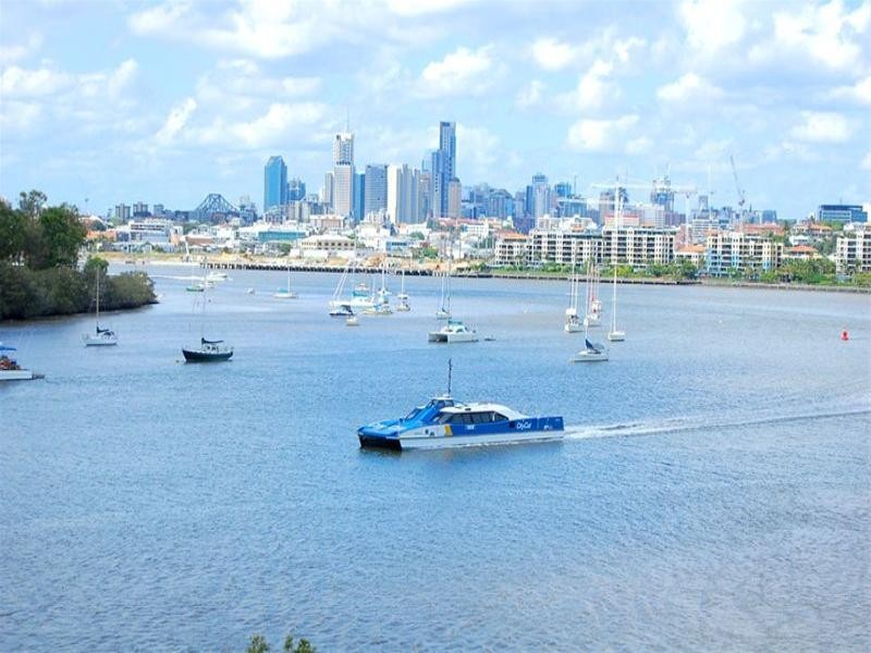 3/55 Hillside Crescent, Hamilton QLD 4007