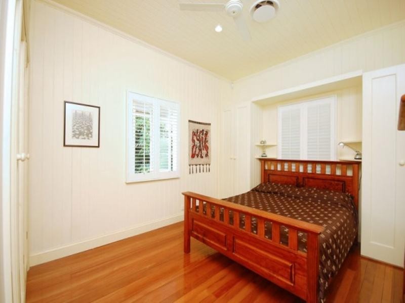 7 General Street, Hendra QLD 4011