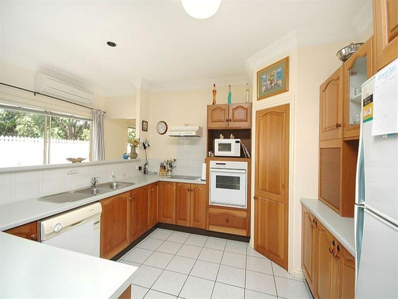 44 Paul Street, Hendra QLD 4011