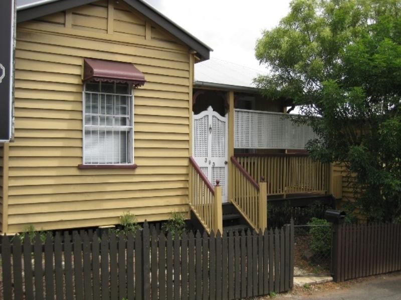 389-393 Sandgate Road, Albion QLD 4010