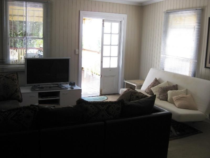 389-393 Sandgate Road, Albion QLD 4010