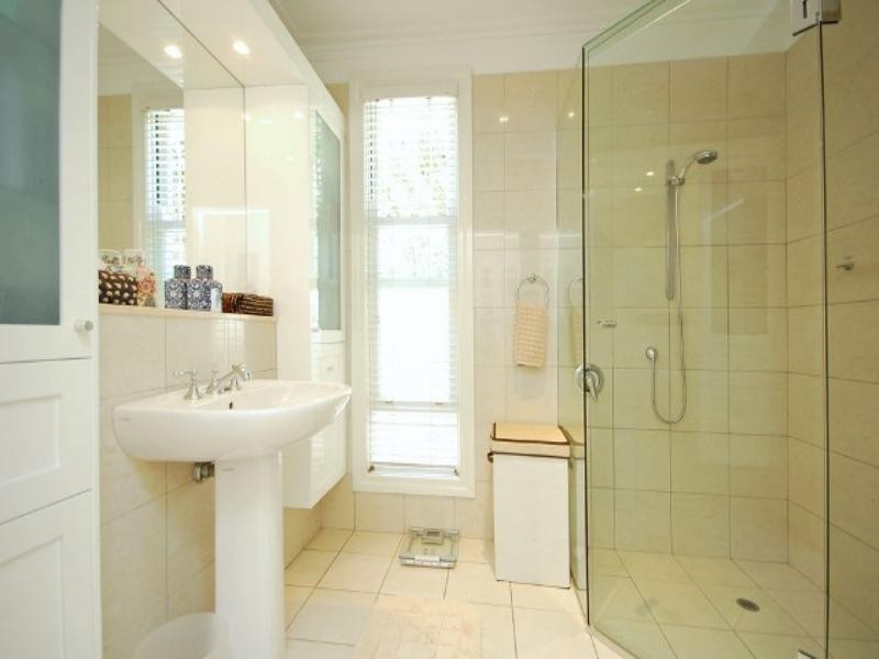 8 Bale Street, Ascot QLD 4007