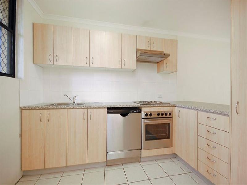 2/54 Jackson Street, Hamilton QLD 4007