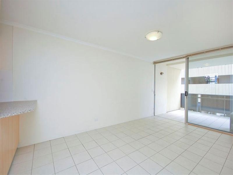 2/54 Jackson Street, Hamilton QLD 4007