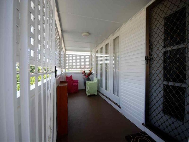 15 Geraldine Street, Wavell Heights QLD 4012