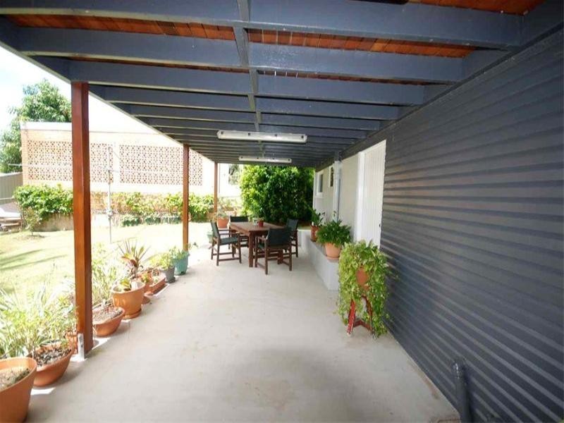 15 Geraldine Street, Wavell Heights QLD 4012