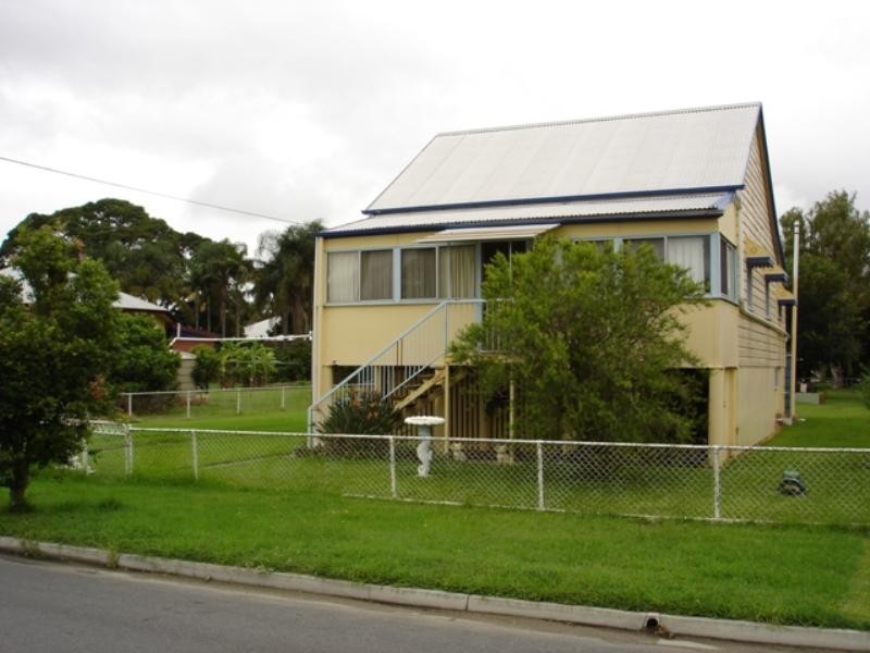 64 Esker Street, Pinkenba QLD 4008