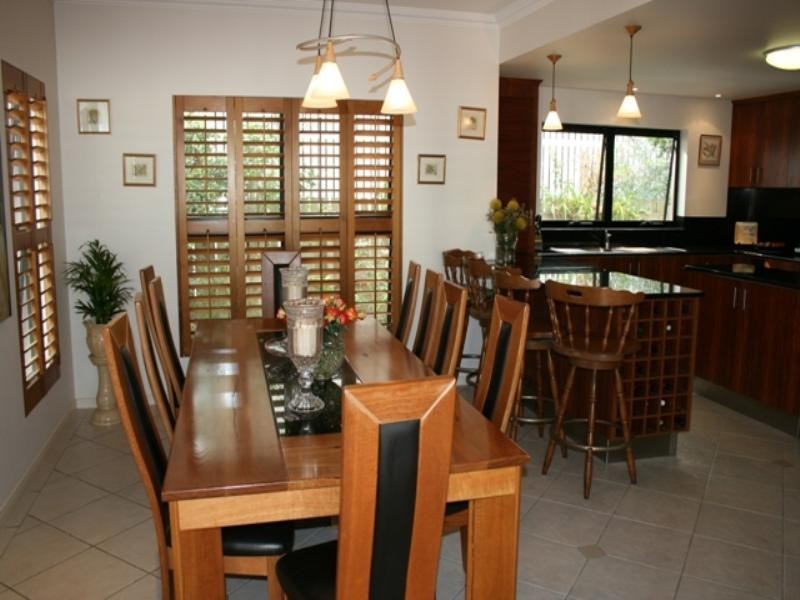 18 Beaufort Lane, Clayfield QLD 4011