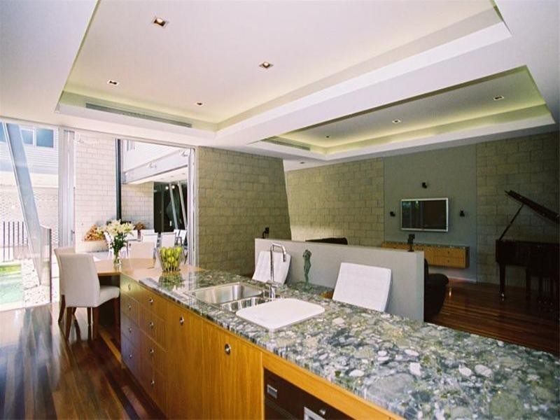 34 Oxford Street, Hamilton QLD 4007