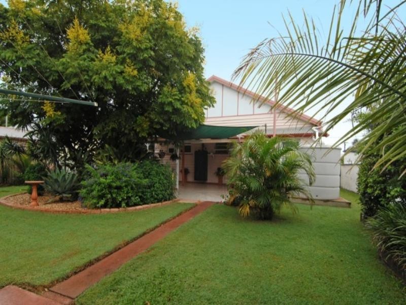 5 Golden Square, Hendra QLD 4011