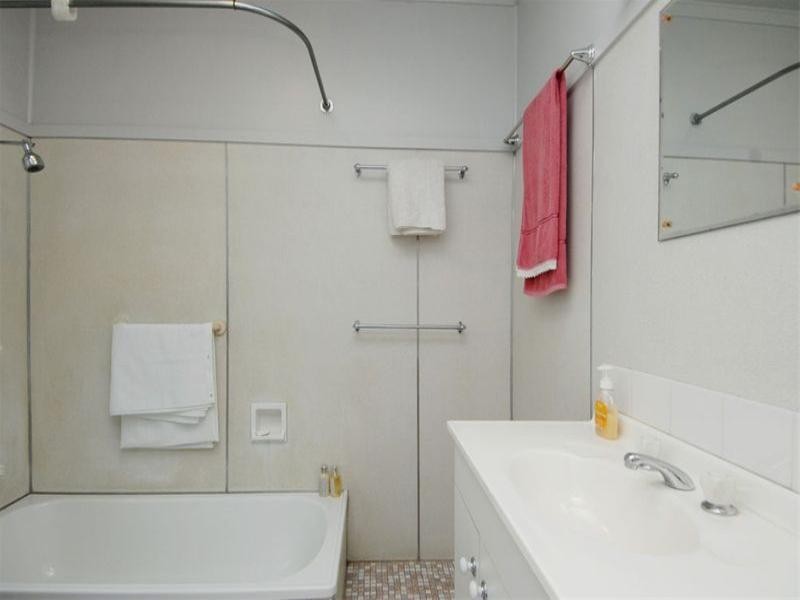 5 Golden Square, Hendra QLD 4011