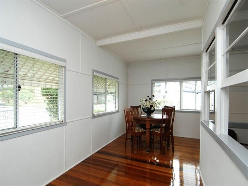 5 Golden Square, Hendra QLD 4011