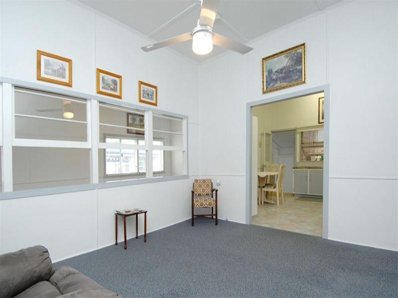 5 Golden Square, Hendra QLD 4011