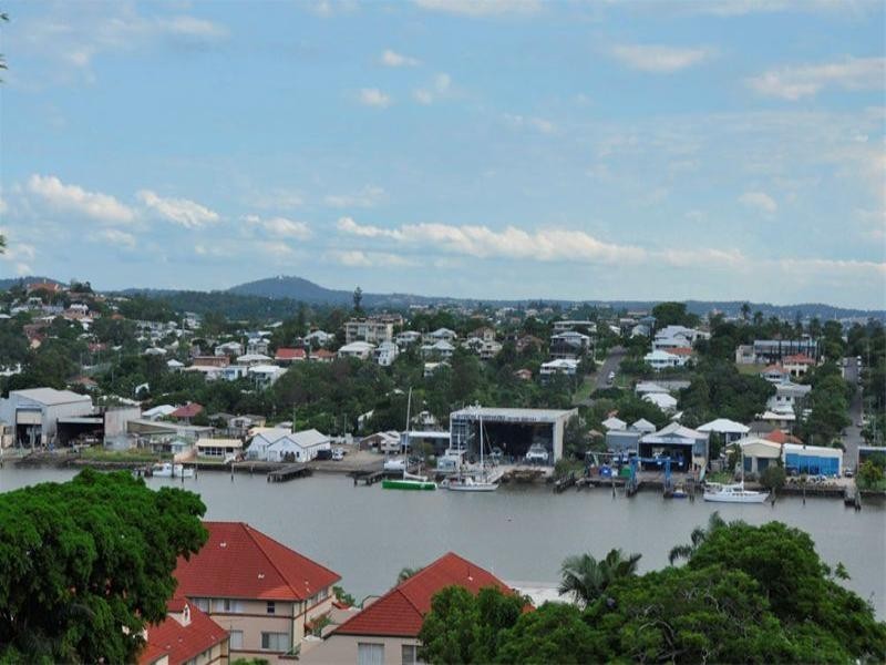 68 Markwell Street, Hamilton QLD 4007