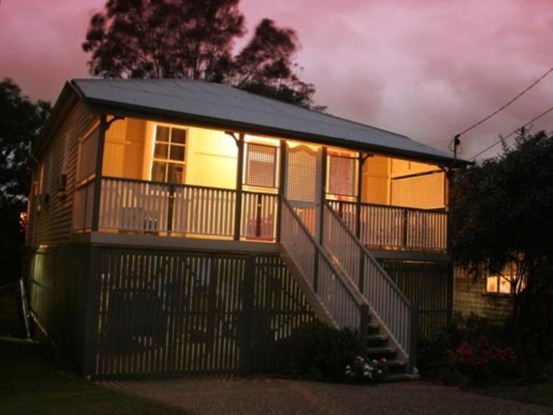 12 Lydia Street, Wooloowin QLD 4030