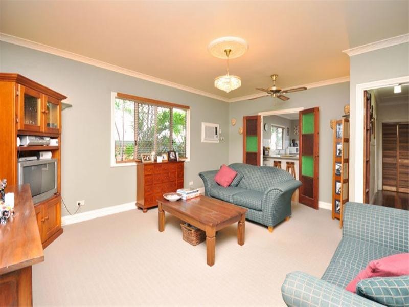 33 Ure Street, Hendra QLD 4011