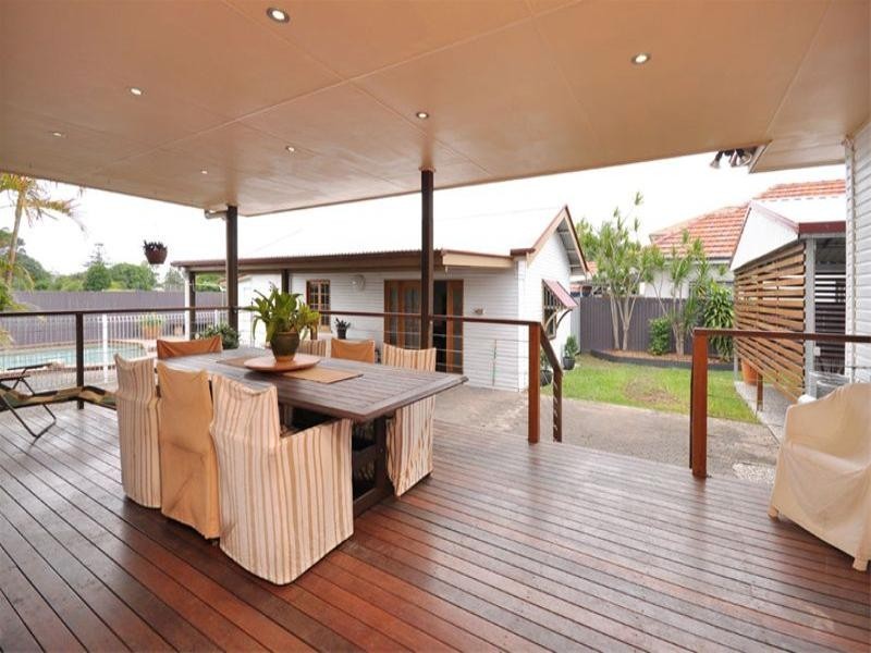 33 Ure Street, Hendra QLD 4011