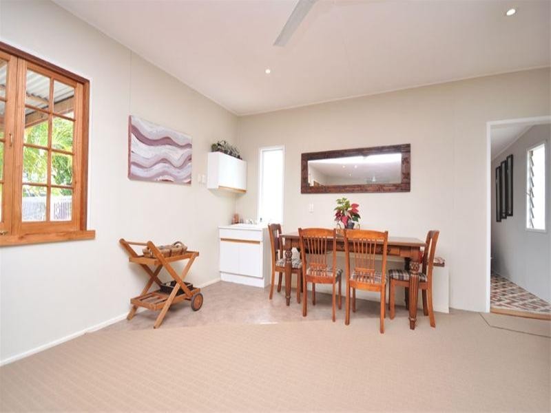 33 Ure Street, Hendra QLD 4011