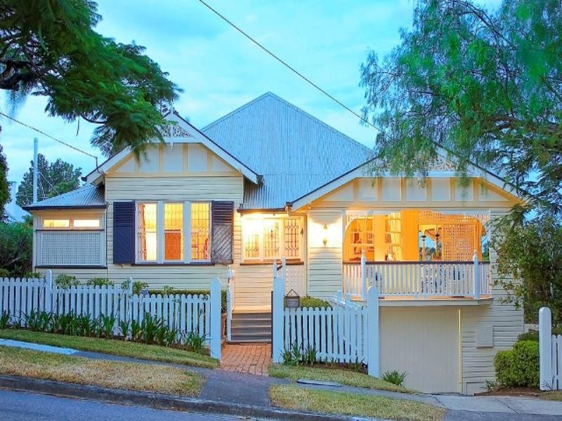 34 Milne Street, Clayfield QLD 4011