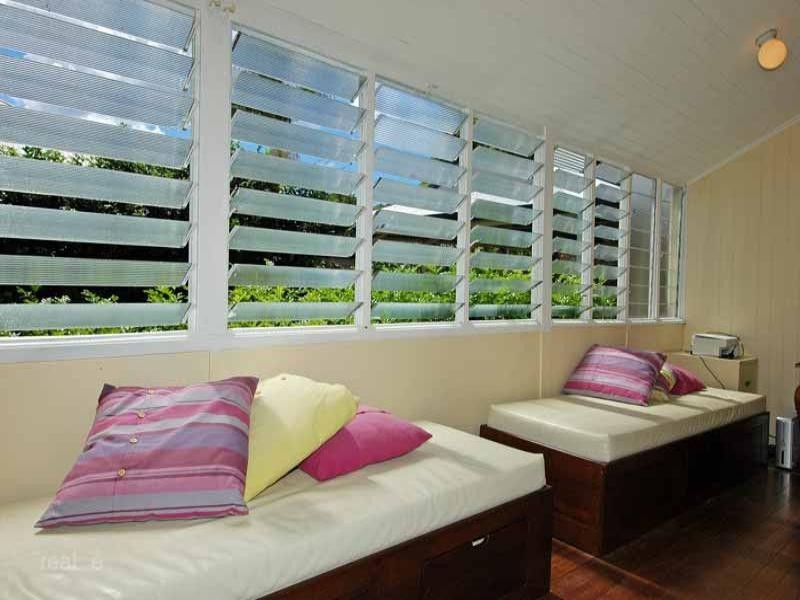 12 Dawson Street, Wooloowin QLD 4030