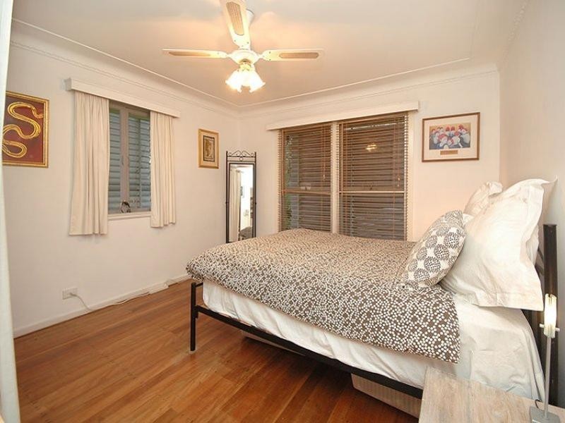 28 Hamilton Road, Wavell Heights QLD 4012