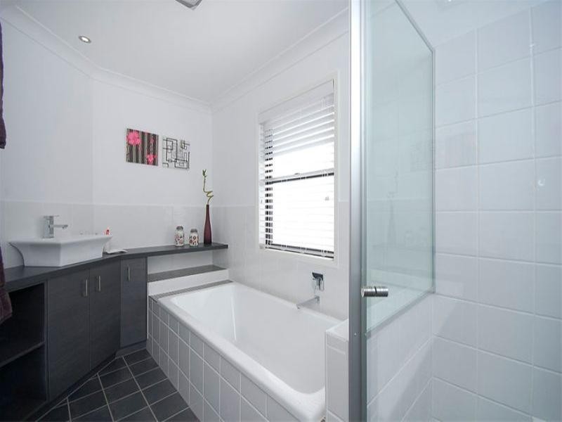 125 White Street, Wavell Heights QLD 4012