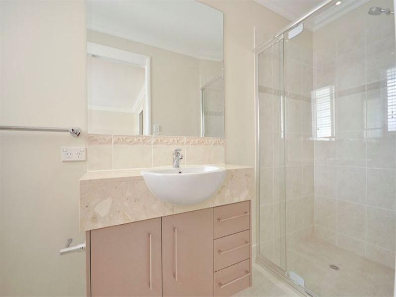 1/22 Burnaby Terrace, Gordon Park QLD 4031