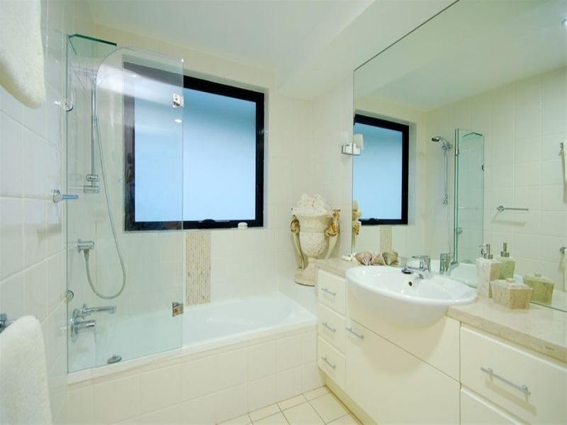 30/27 Harbour Road, Hamilton QLD 4007