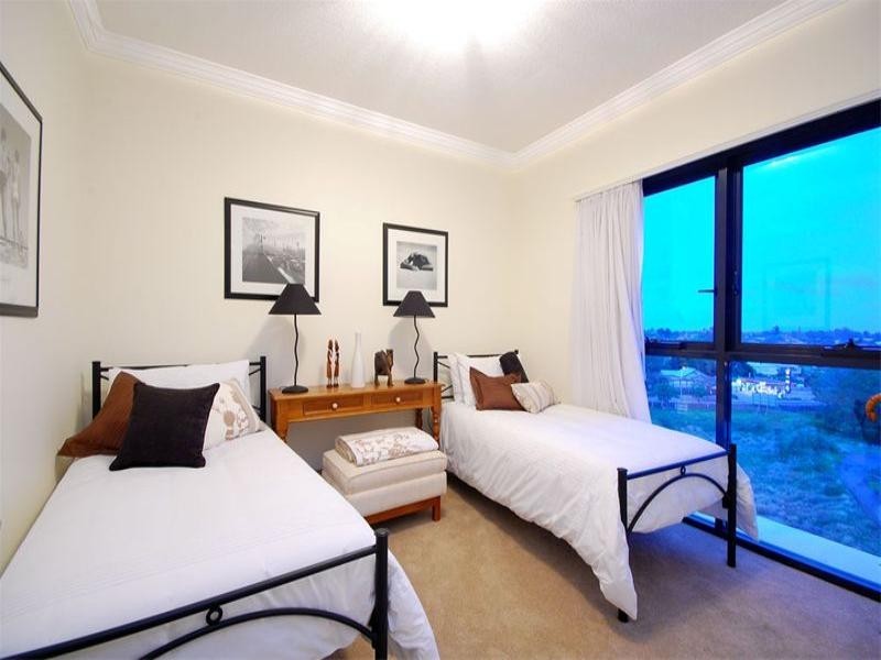 30/27 Harbour Road, Hamilton QLD 4007