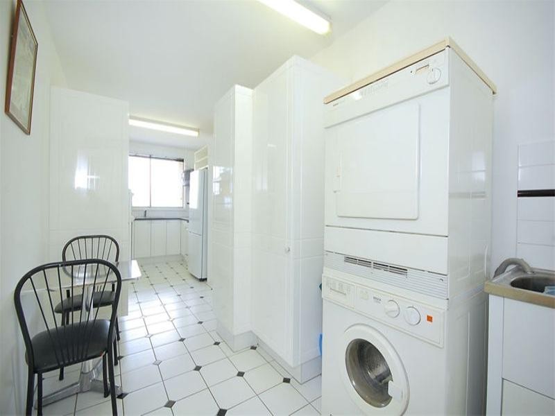 3 55 Hillside Crescent, Hamilton QLD 4007