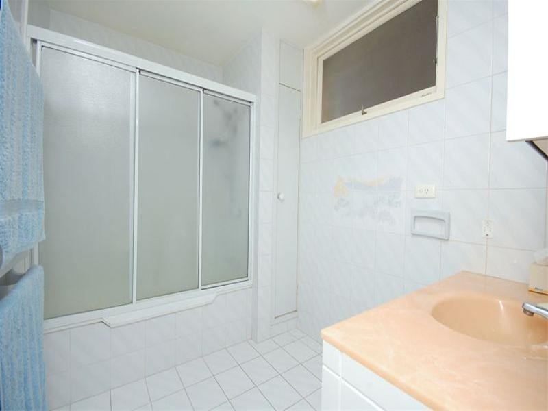 3 55 Hillside Crescent, Hamilton QLD 4007