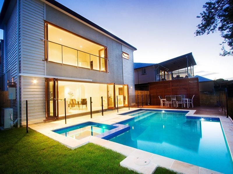 27 Howie Street, Clayfield QLD 4011