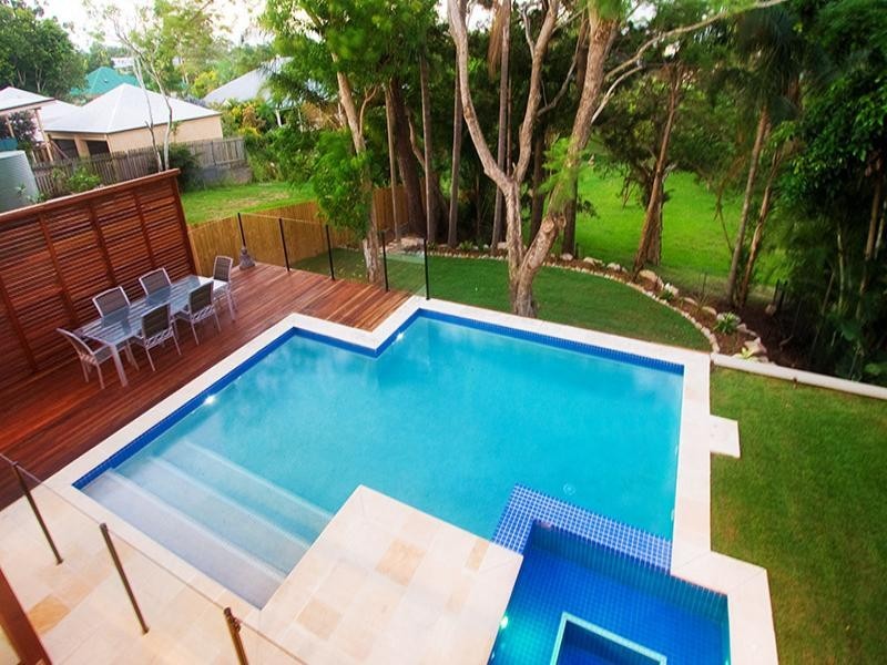 27 Howie Street, Clayfield QLD 4011