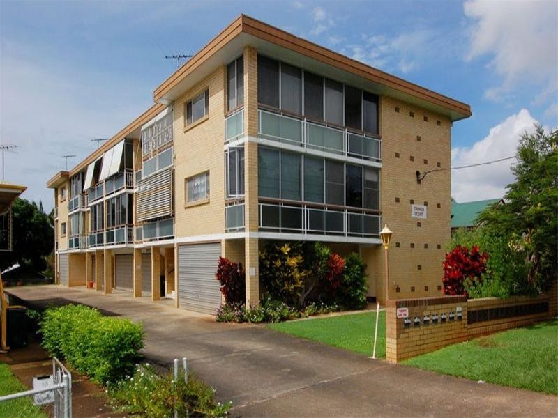 4/12 Attewell Street, Nundah QLD 4012