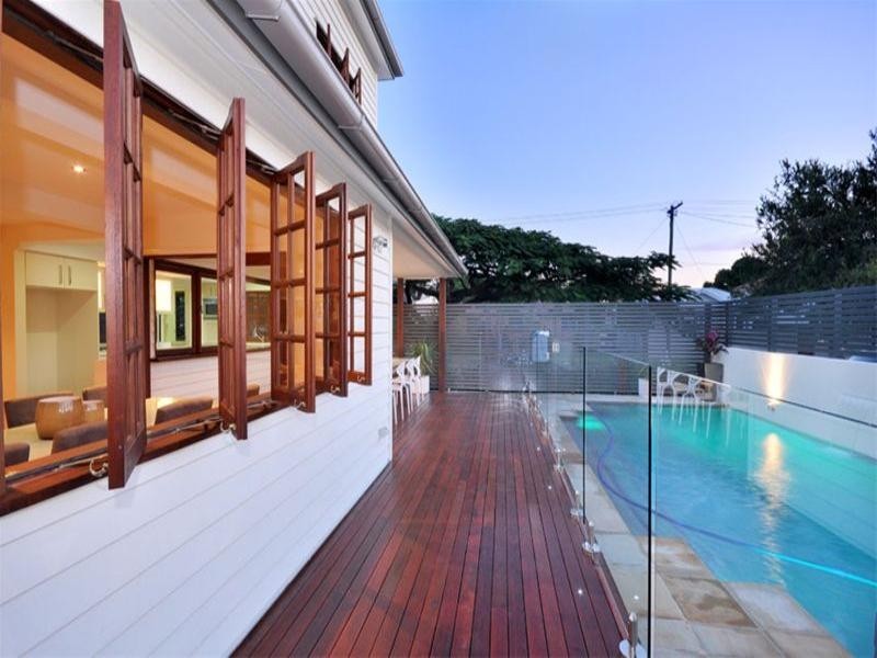 2 Rous Street, Hendra QLD 4011