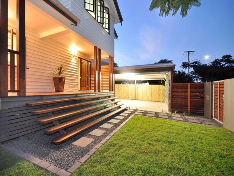 2 Rous Street, Hendra QLD 4011