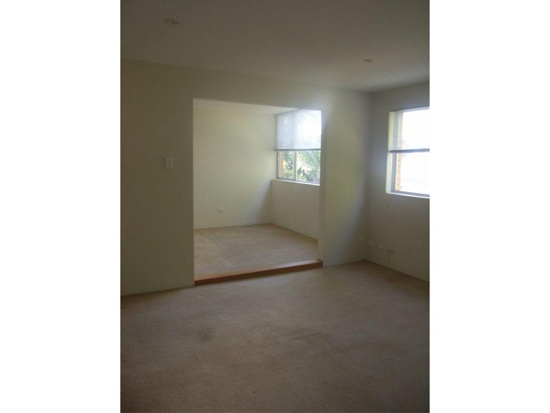 3/104 Windermere Road, Hamilton QLD 4007