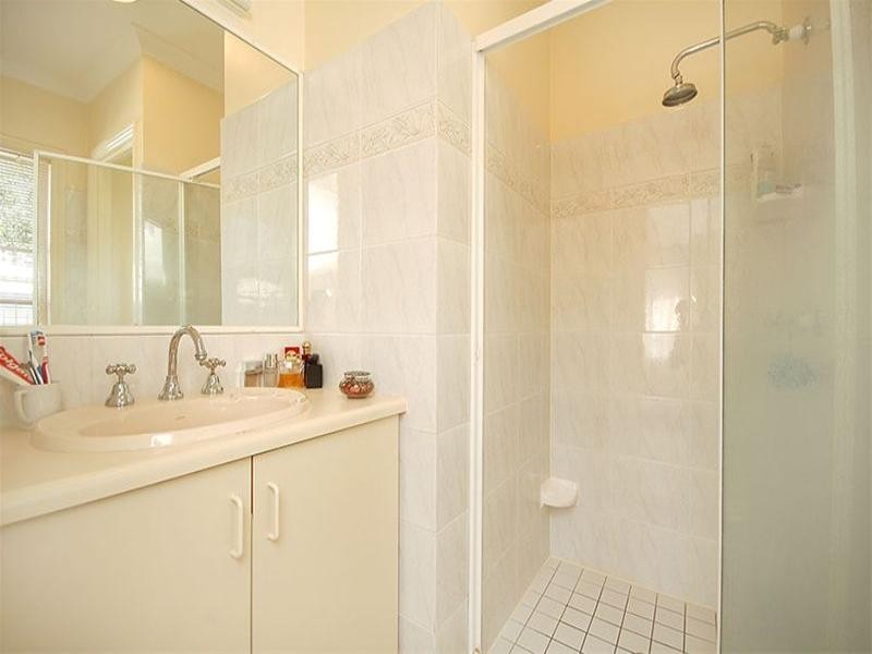 44 Paul Street, Hendra QLD 4011