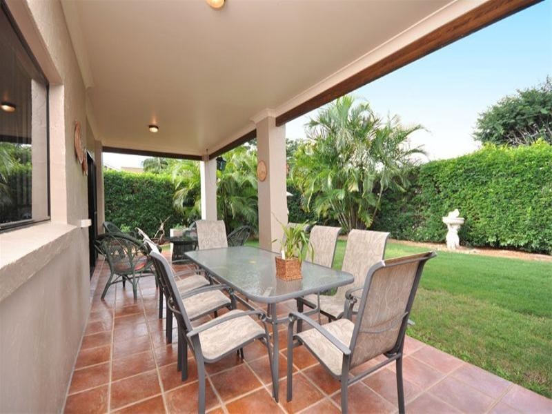 56 Windsor Street, Hamilton QLD 4007