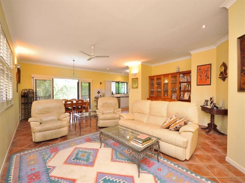 56 Windsor Street, Hamilton QLD 4007