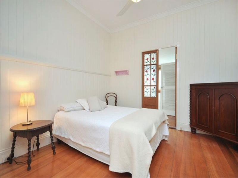 65 Ascot Street, Ascot QLD 4007