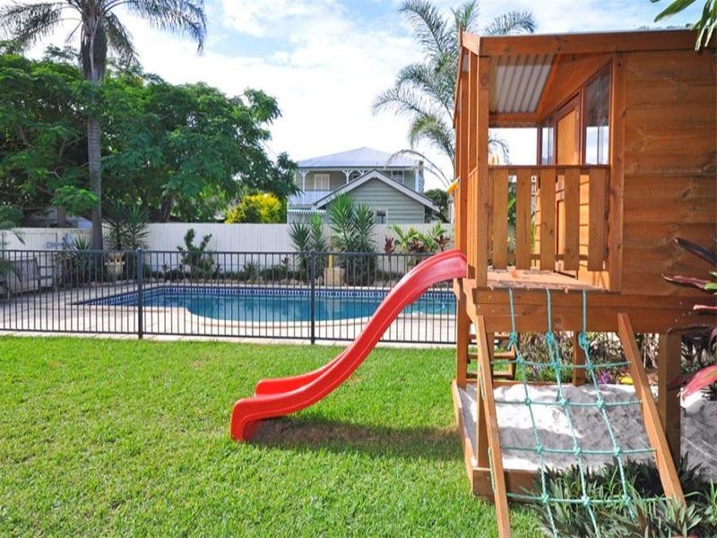 65 Ascot Street, Ascot QLD 4007