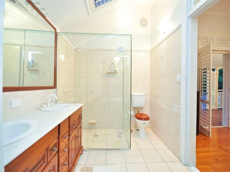 24 Rous Street, Hendra QLD 4011