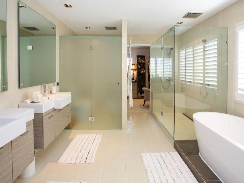 131 Adelaide Street East, Clayfield QLD 4011
