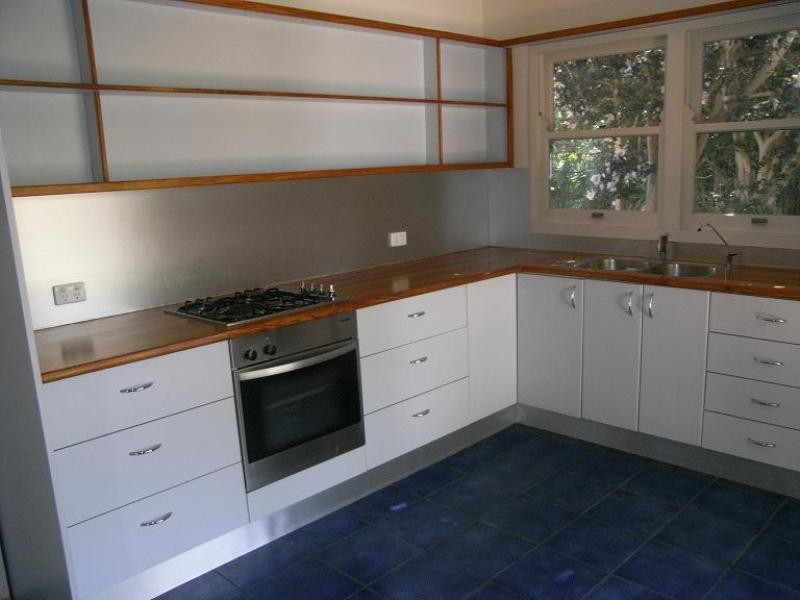 11 Inverness, Ascot QLD 4007