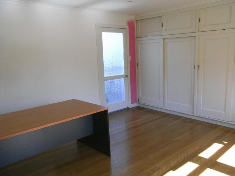 11 Inverness, Ascot QLD 4007